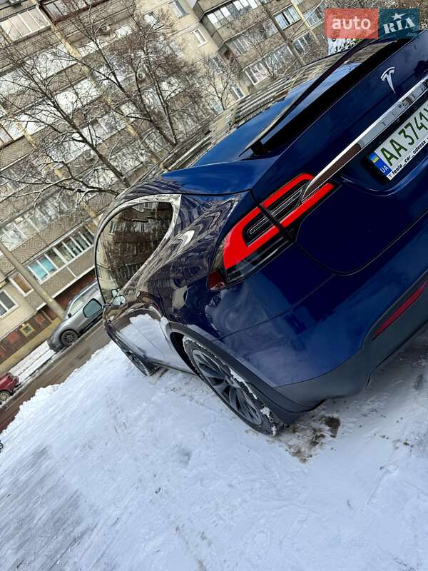 Внедорожник / Кроссовер Tesla Model X 2018 в Киеве
