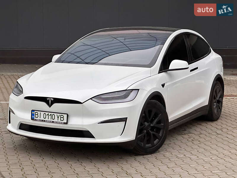 Tesla Model X 2022