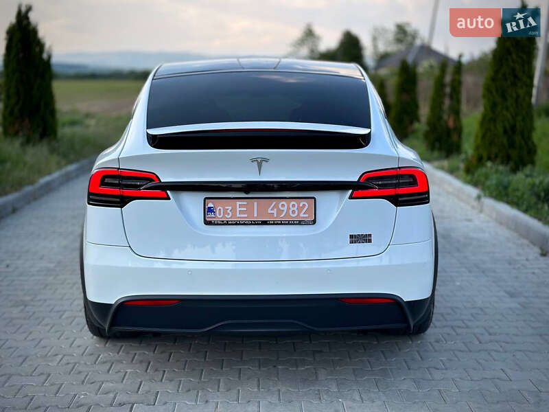 Позашляховик / Кросовер Tesla Model X 2022 в Мукачевому