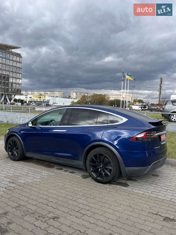 Внедорожник / Кроссовер Tesla Model X 2016 в Львове