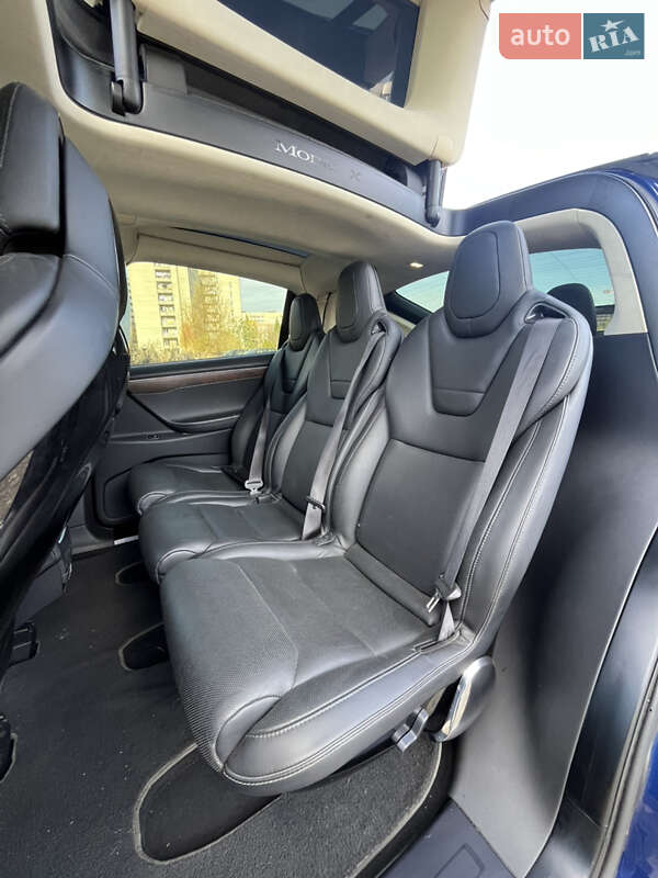 Внедорожник / Кроссовер Tesla Model X 2016 в Львове