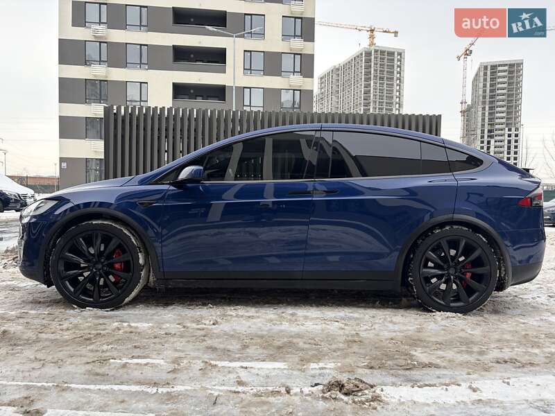 Внедорожник / Кроссовер Tesla Model X 2019 в Киеве фото 10 Внедорожник / Кроссовер Tesla Model X 2019 в Киеве