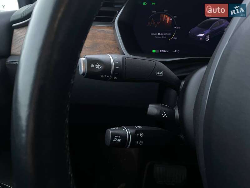 Внедорожник / Кроссовер Tesla Model X 2020 в Киеве