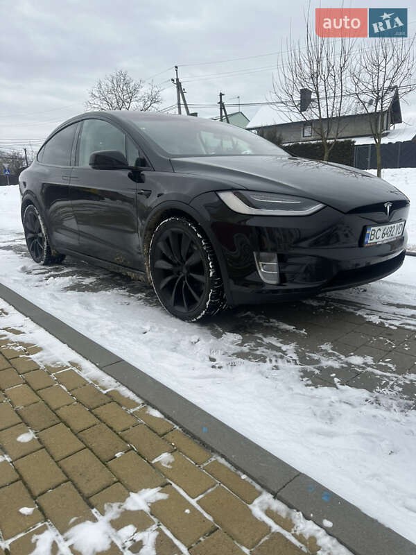 Внедорожник / Кроссовер Tesla Model X 2018 в Львове