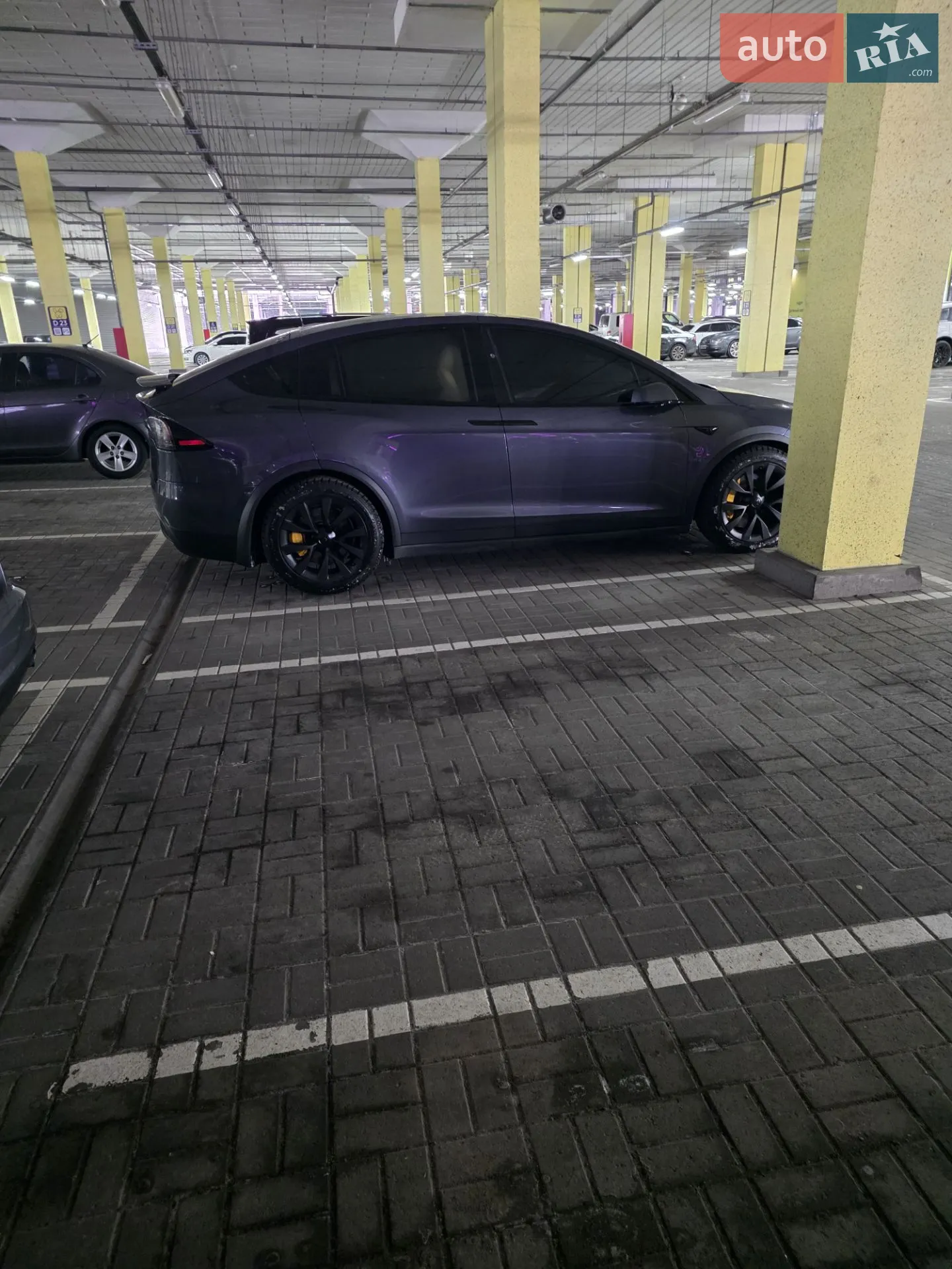 2022 Tesla Model X - мініатюра 12