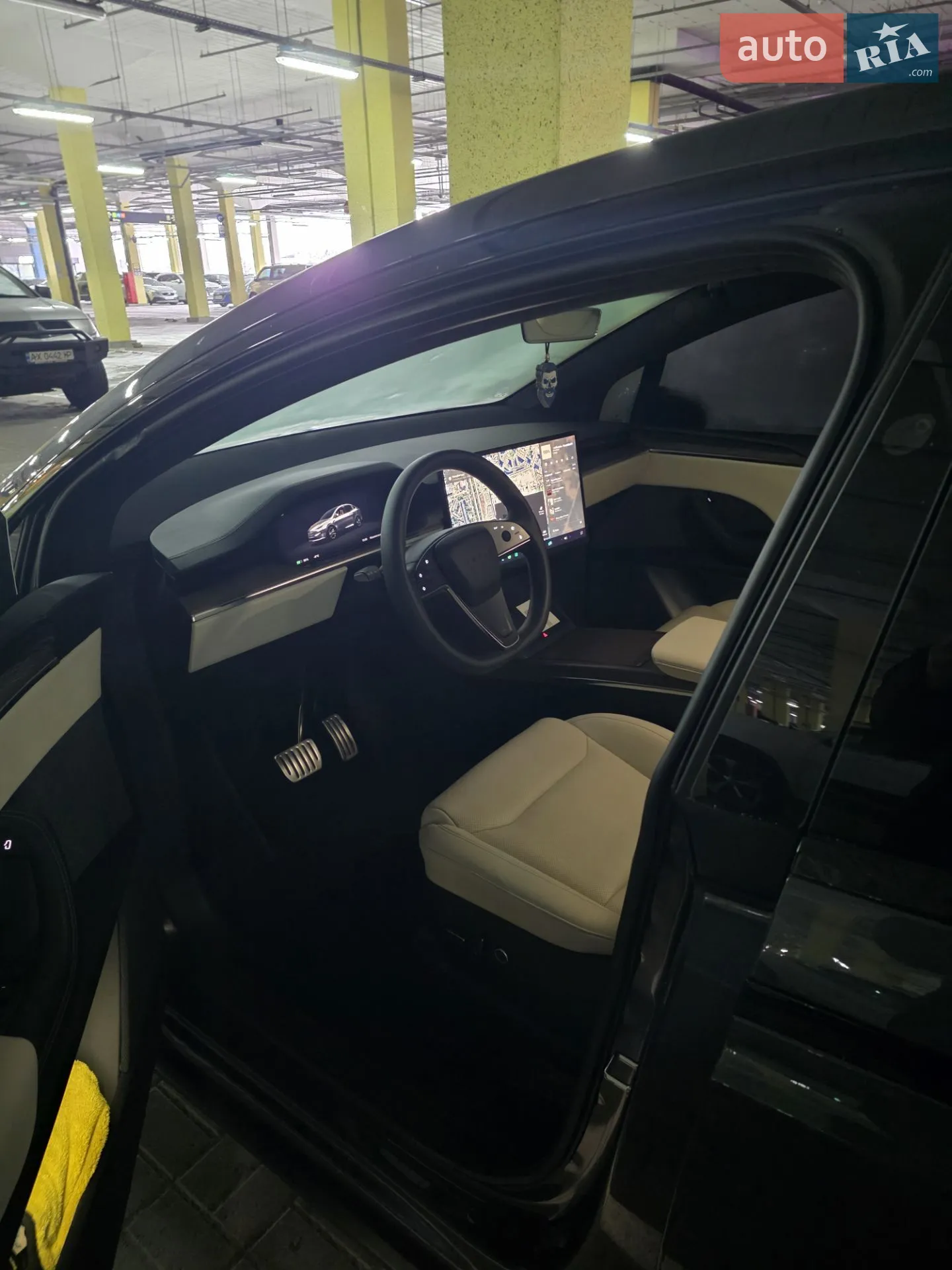 2022 Tesla Model X - мініатюра 26