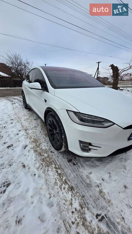 Внедорожник / Кроссовер Tesla Model X 2018 в Кривом Роге