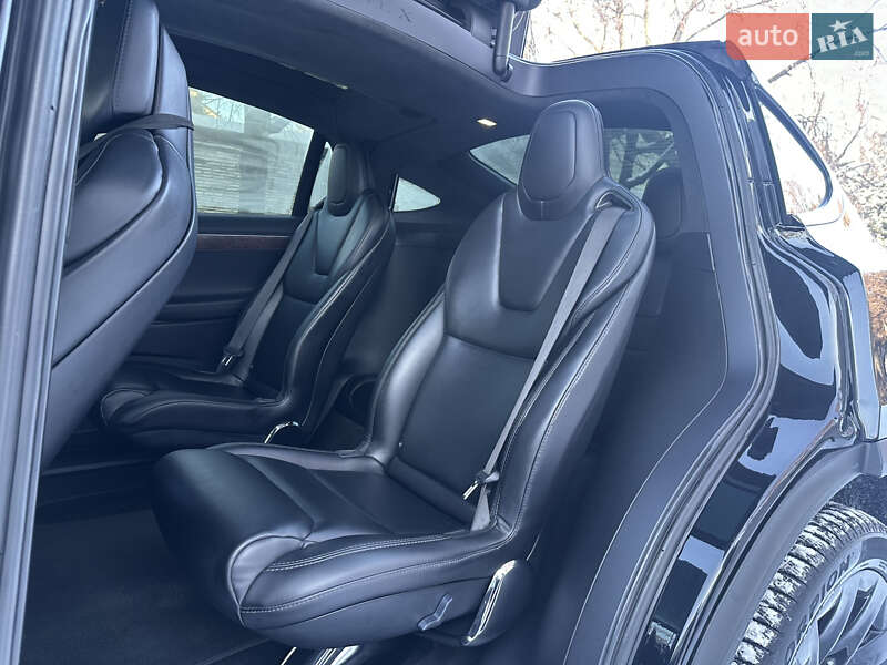 Внедорожник / Кроссовер Tesla Model X 2018 в Днепре