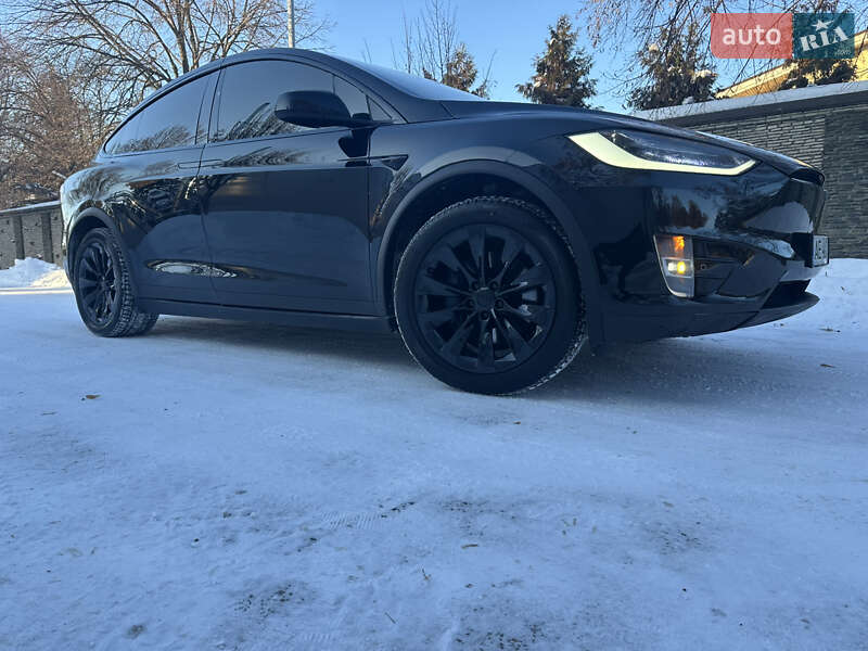 Внедорожник / Кроссовер Tesla Model X 2018 в Днепре