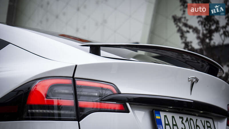 Внедорожник / Кроссовер Tesla Model X 2022 в Киеве