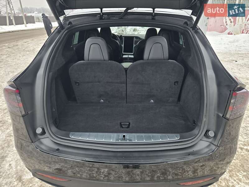 Позашляховик / Кросовер Tesla Model X 2017 в Києві фото 22 Позашляховик / Кросовер Tesla Model X 2017 в Києві