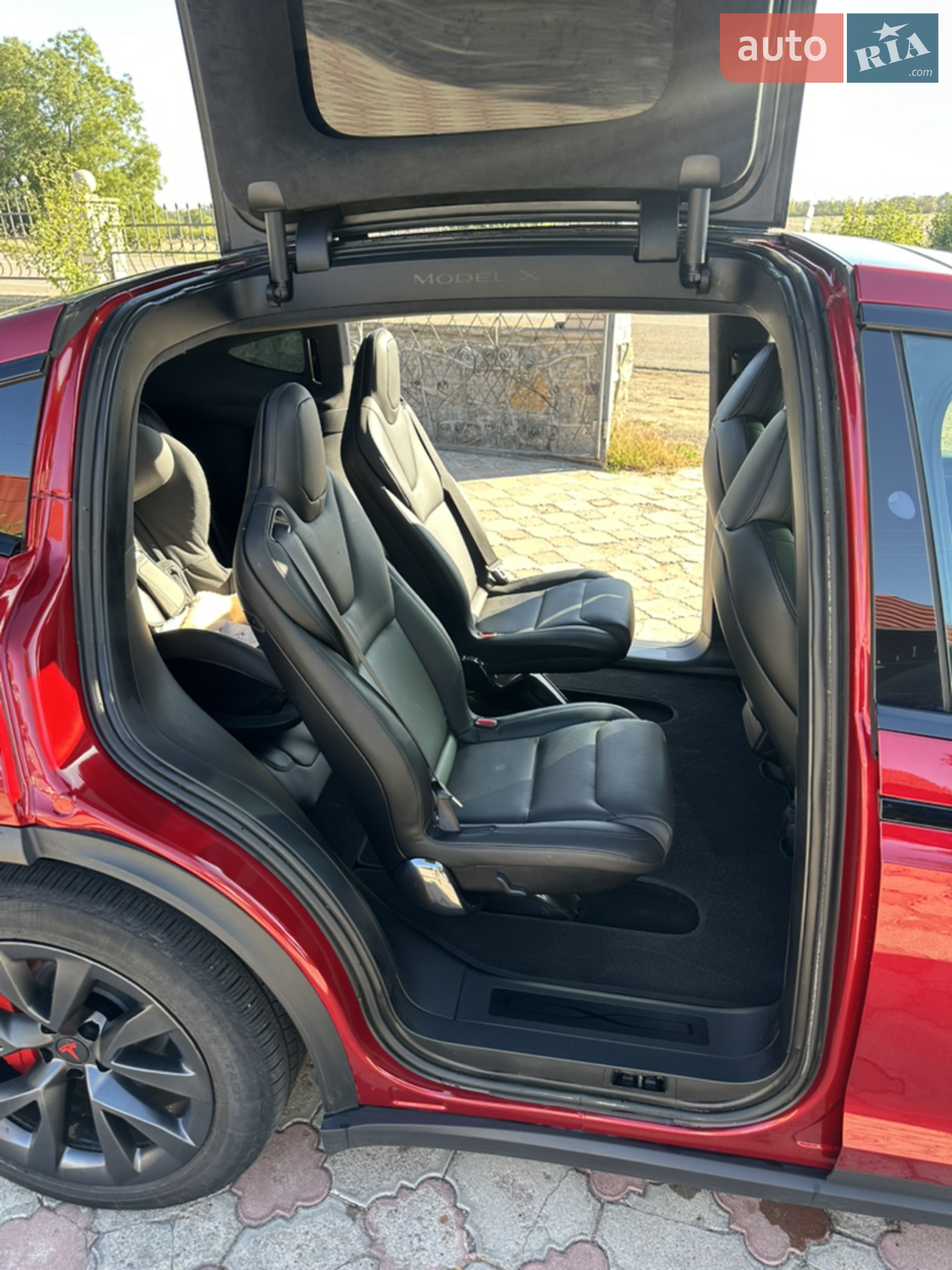 2023 Tesla Model X - мініатюра 19