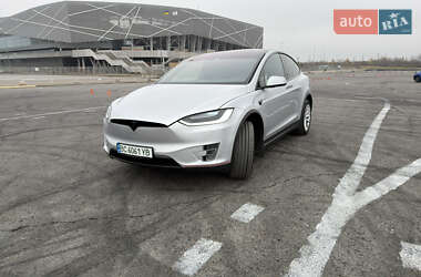 Внедорожник / Кроссовер Tesla Model X 2017 в Львове