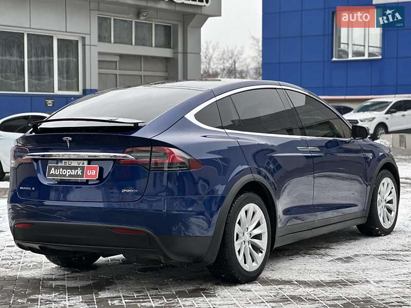 Внедорожник / Кроссовер Tesla Model X 2016 в Одессе фото 5 Внедорожник / Кроссовер Tesla Model X 2016 в Одессе