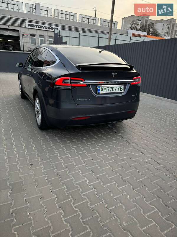 Позашляховик / Кросовер Tesla Model X 2018 в Житомирі фото 13 Позашляховик / Кросовер Tesla Model X 2018 в Житомирі