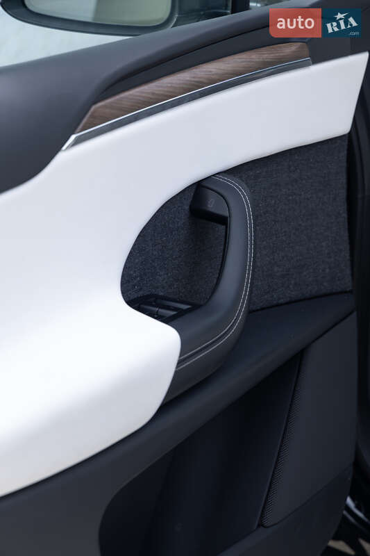 Внедорожник / Кроссовер Tesla Model X 2022 в Харькове