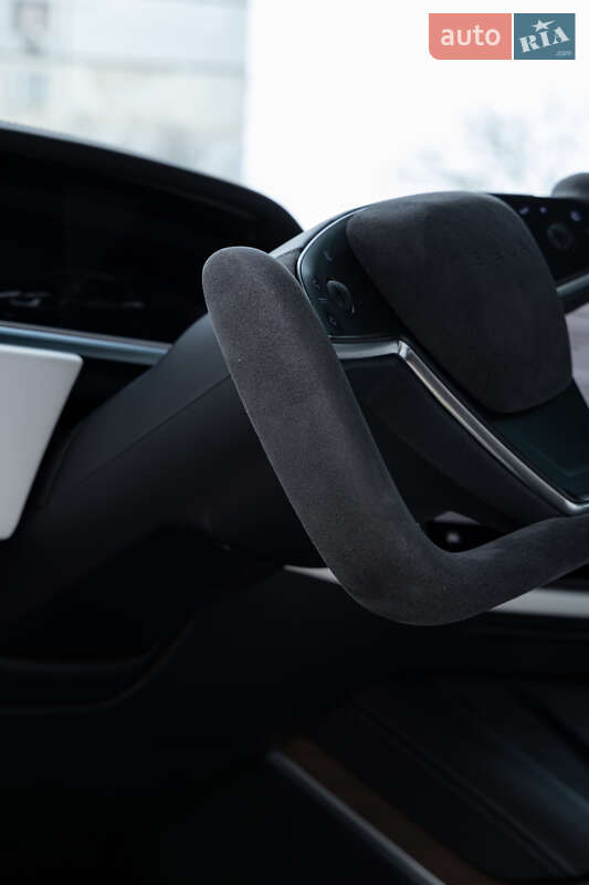 Внедорожник / Кроссовер Tesla Model X 2022 в Харькове