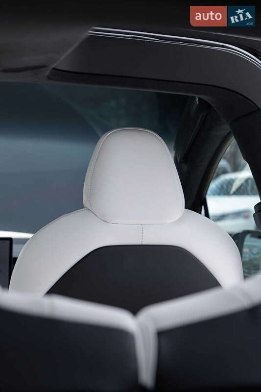 Внедорожник / Кроссовер Tesla Model X 2022 в Харькове