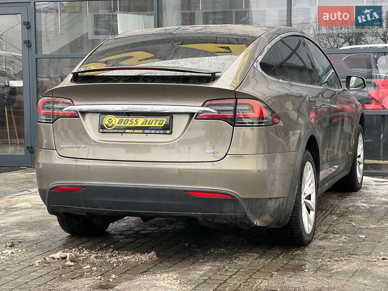 Позашляховик / Кросовер Tesla Model X 2016 в Івано-Франківську фото 7 Позашляховик / Кросовер Tesla Model X 2016 в Івано-Франківську