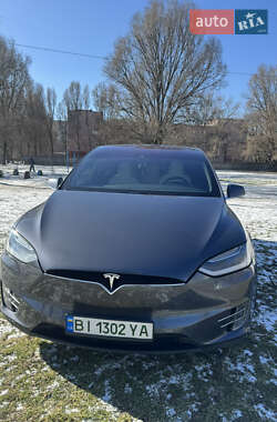Позашляховик / Кросовер Tesla Model X 2016 в Дніпрі фото 5 Позашляховик / Кросовер Tesla Model X 2016 в Дніпрі