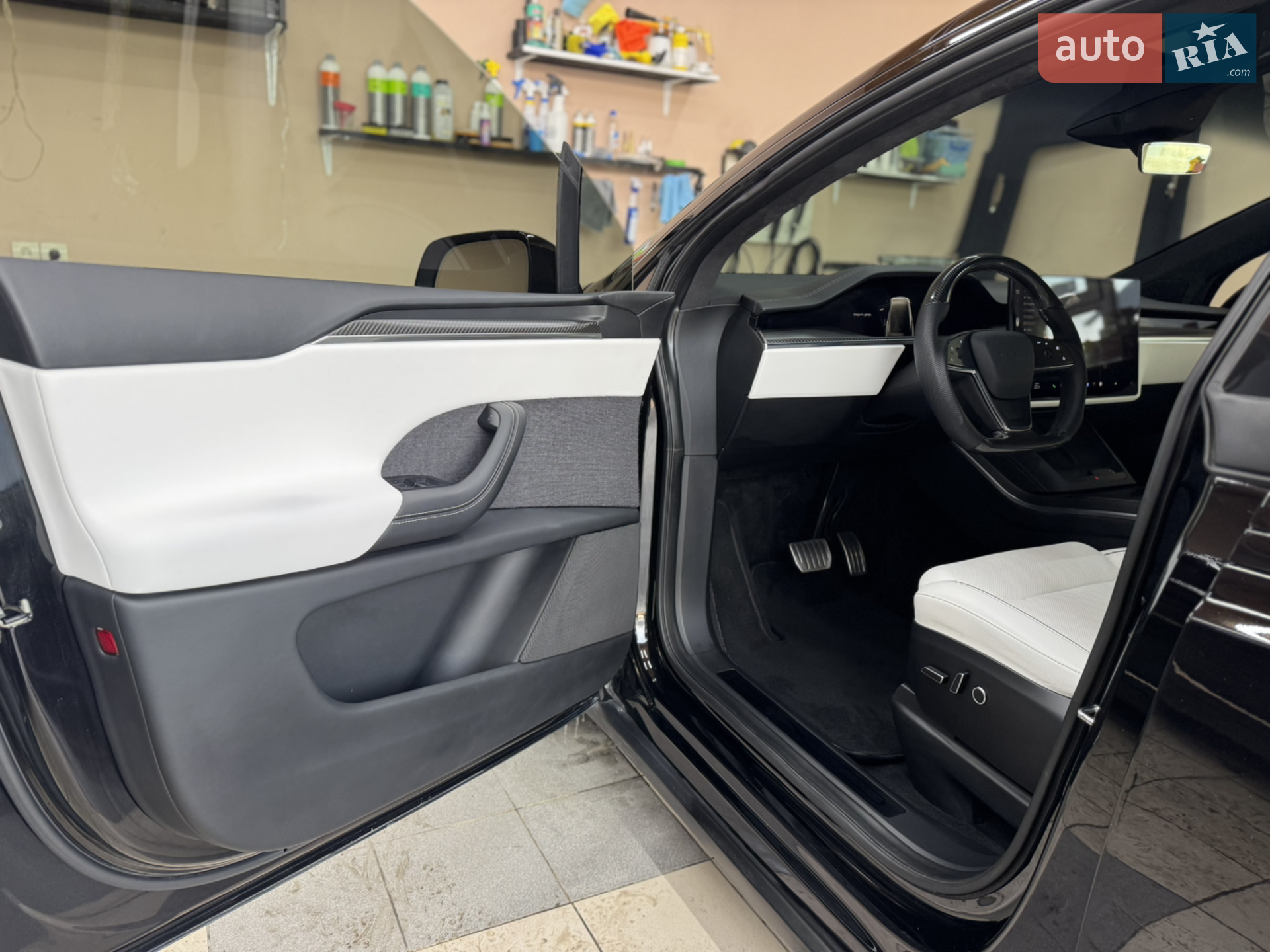 2023 Tesla Model X - мініатюра 11
