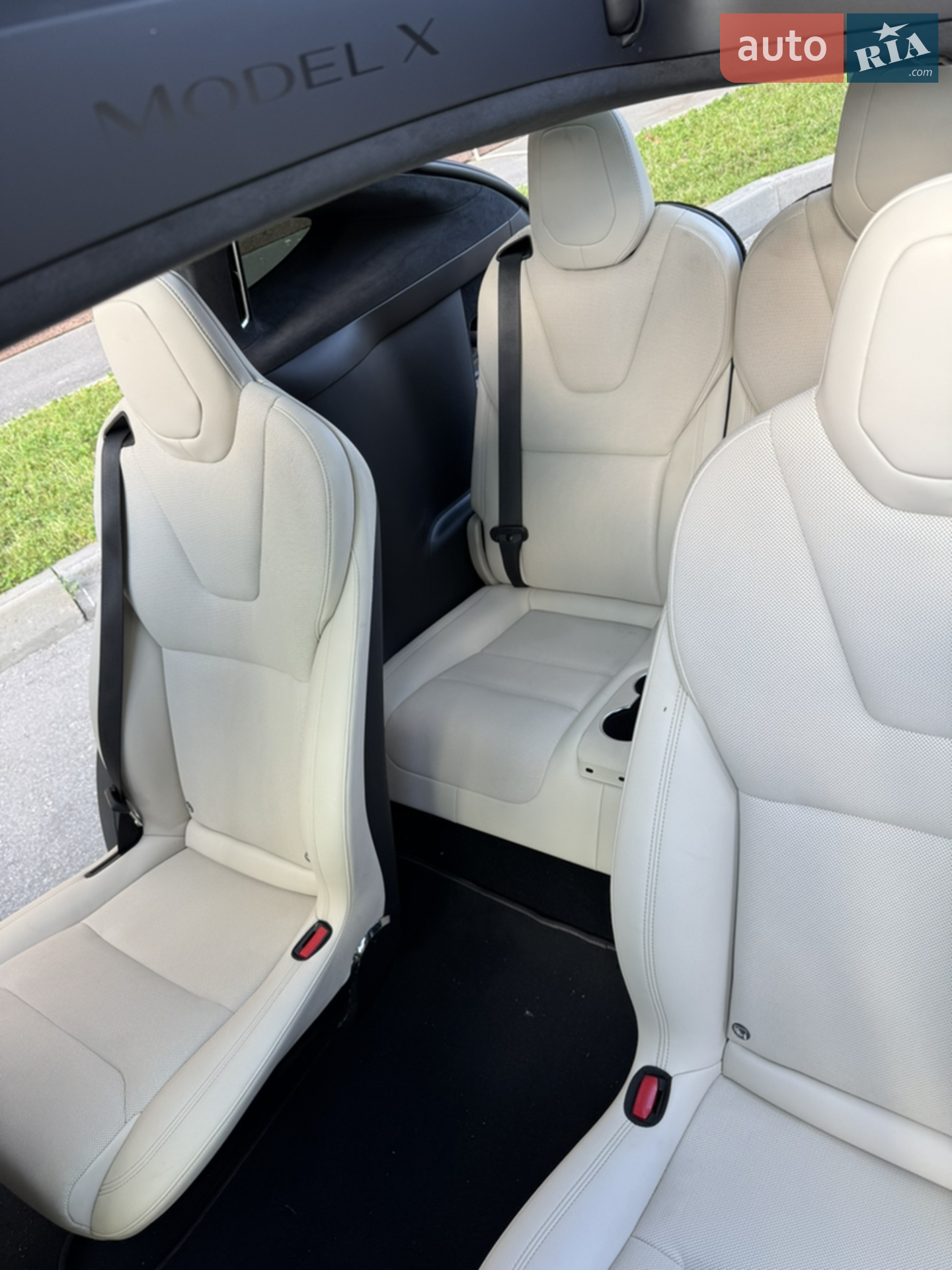 2021 Tesla Model X - мініатюра 5