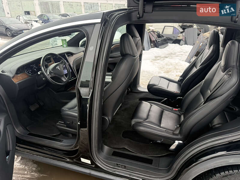 Внедорожник / Кроссовер Tesla Model X 2020 в Ровно фото 12 Внедорожник / Кроссовер Tesla Model X 2020 в Ровно