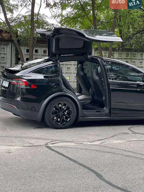 Позашляховик / Кросовер Tesla Model X 2017 в Кременчуці фото 14 Позашляховик / Кросовер Tesla Model X 2017 в Кременчуці