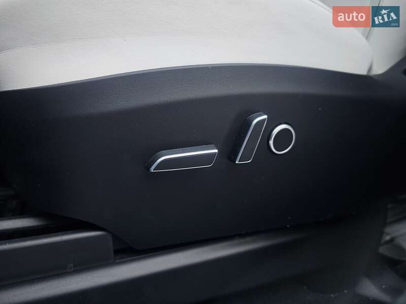 Внедорожник / Кроссовер Tesla Model X 2022 в Киеве фото 18 Внедорожник / Кроссовер Tesla Model X 2022 в Киеве