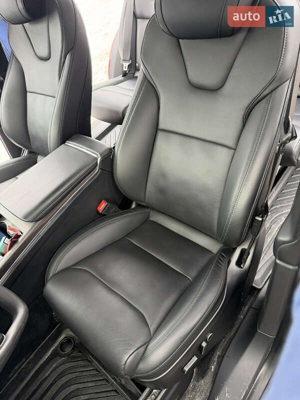 Позашляховик / Кросовер Tesla Model X 2024 в Києві