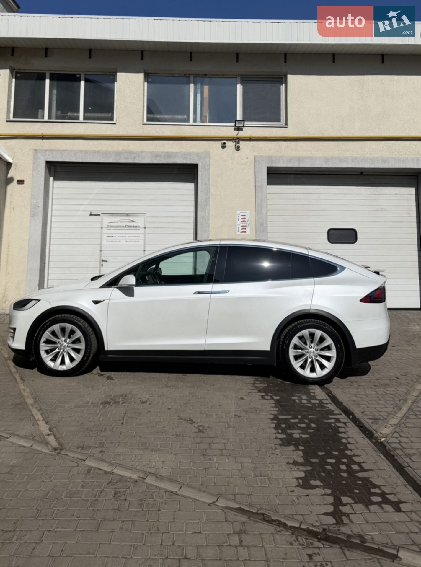 2020 Tesla Model X - мініатюра 12