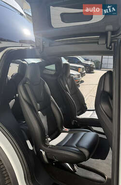 Внедорожник / Кроссовер Tesla Model X 2020 в Одессе