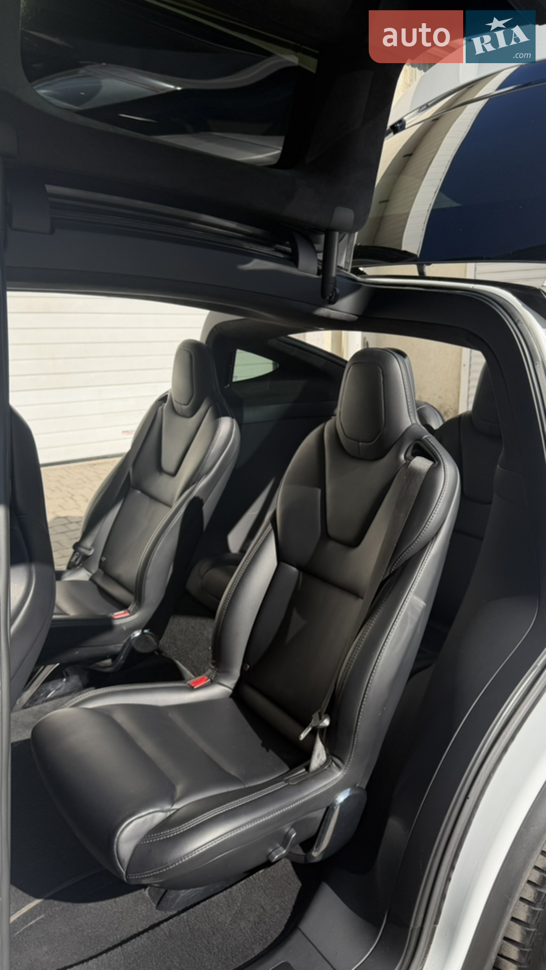 2020 Tesla Model X - мініатюра 18