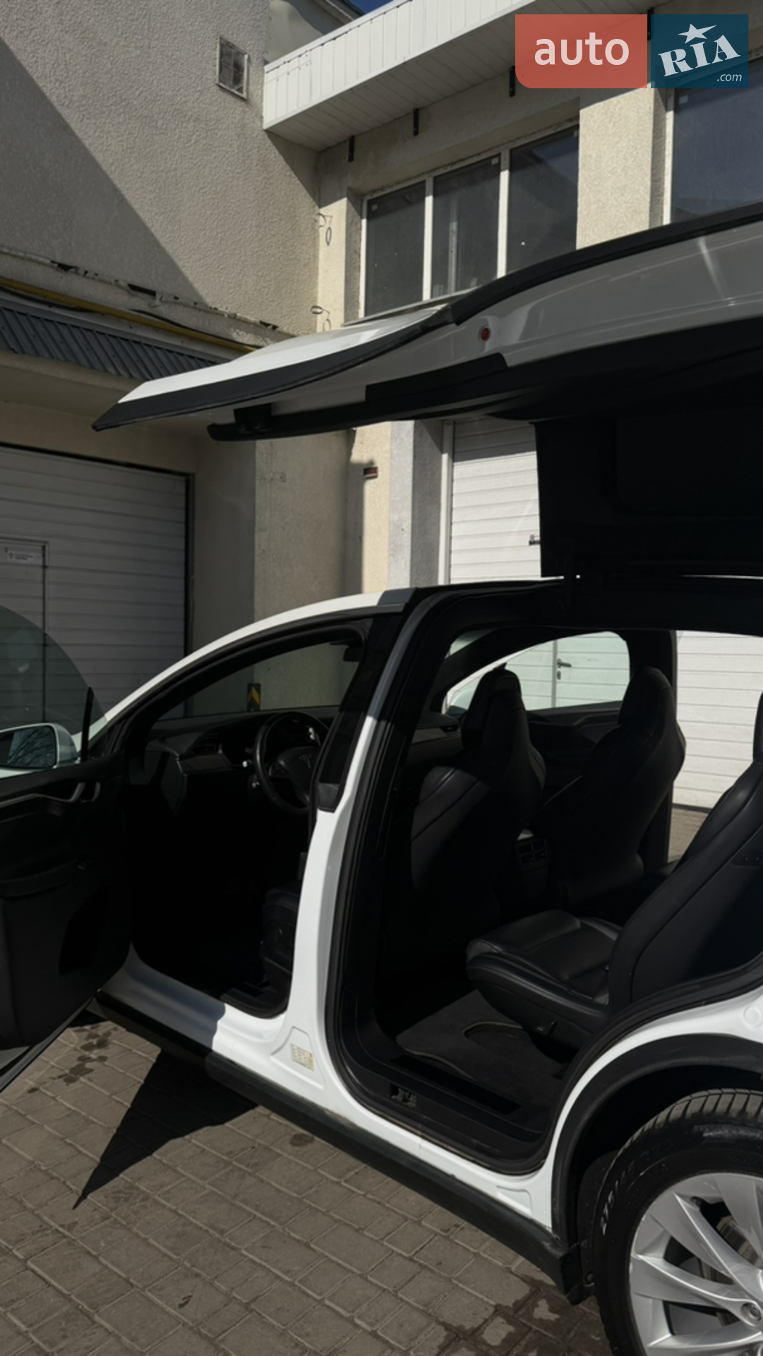2020 Tesla Model X - мініатюра 24