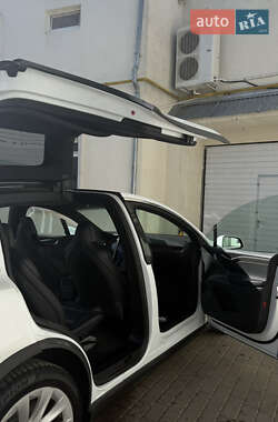 Внедорожник / Кроссовер Tesla Model X 2020 в Одессе
