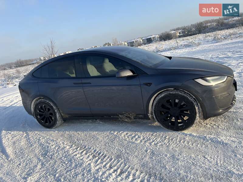 Внедорожник / Кроссовер Tesla Model X 2022 в Киеве