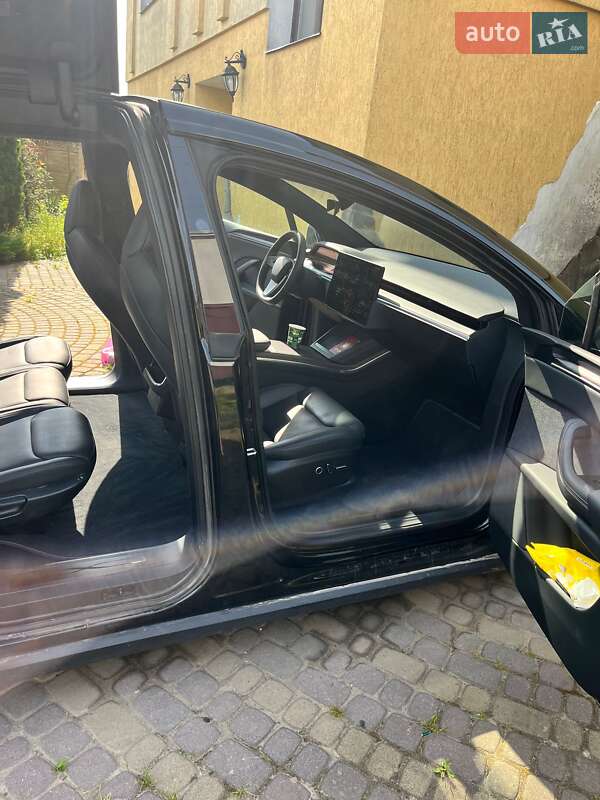 Позашляховик / Кросовер Tesla Model X 2024 в Львові фото 11 Позашляховик / Кросовер Tesla Model X 2024 в Львові