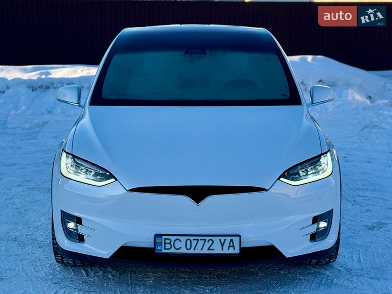Внедорожник / Кроссовер Tesla Model X 2017 в Тернополе