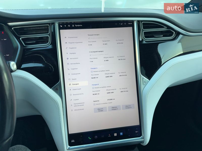 Внедорожник / Кроссовер Tesla Model X 2017 в Тернополе