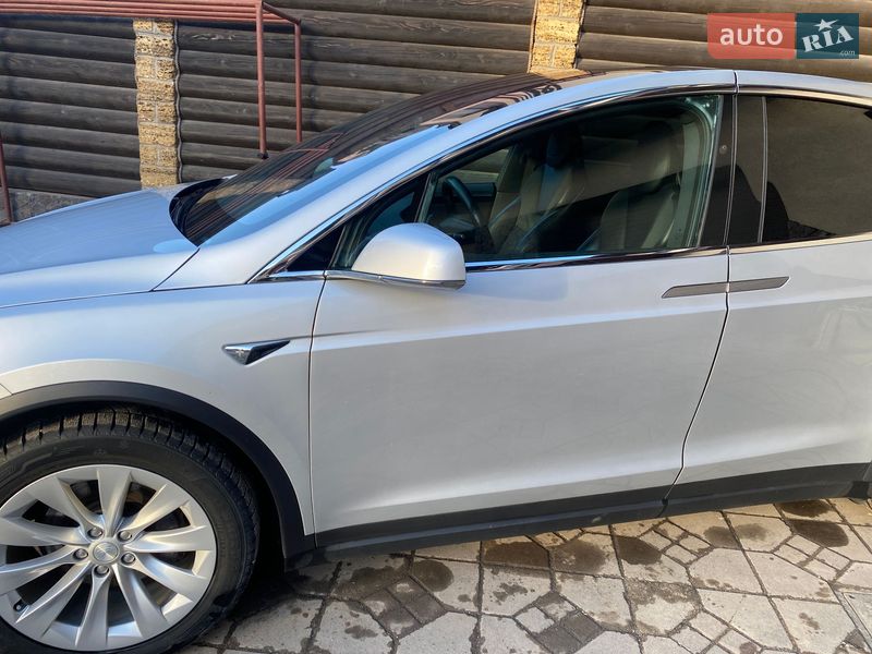 Внедорожник / Кроссовер Tesla Model X 2018 в Виннице фото 7 Внедорожник / Кроссовер Tesla Model X 2018 в Виннице
