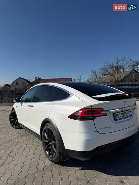 Внедорожник / Кроссовер Tesla Model X 2016 в Львове