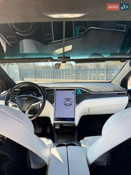 Внедорожник / Кроссовер Tesla Model X 2016 в Львове