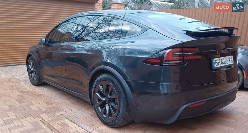 Позашляховик / Кросовер Tesla Model X 2024 в Одесі