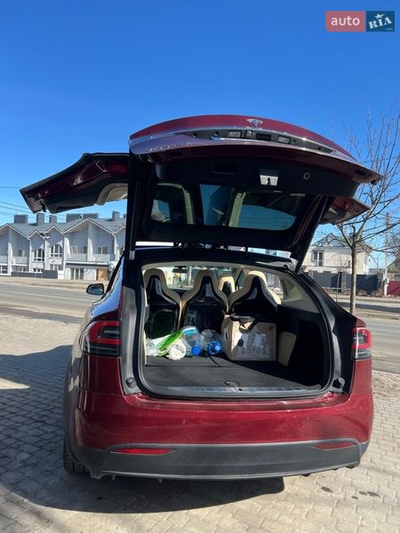 Внедорожник / Кроссовер Tesla Model X 2016 в Буче