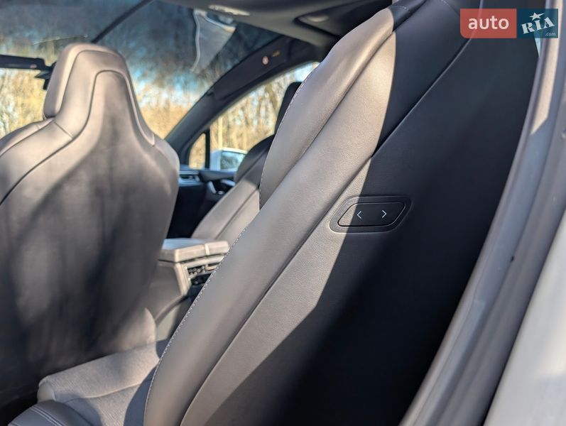 Позашляховик / Кросовер Tesla Model X 2017 в Києві