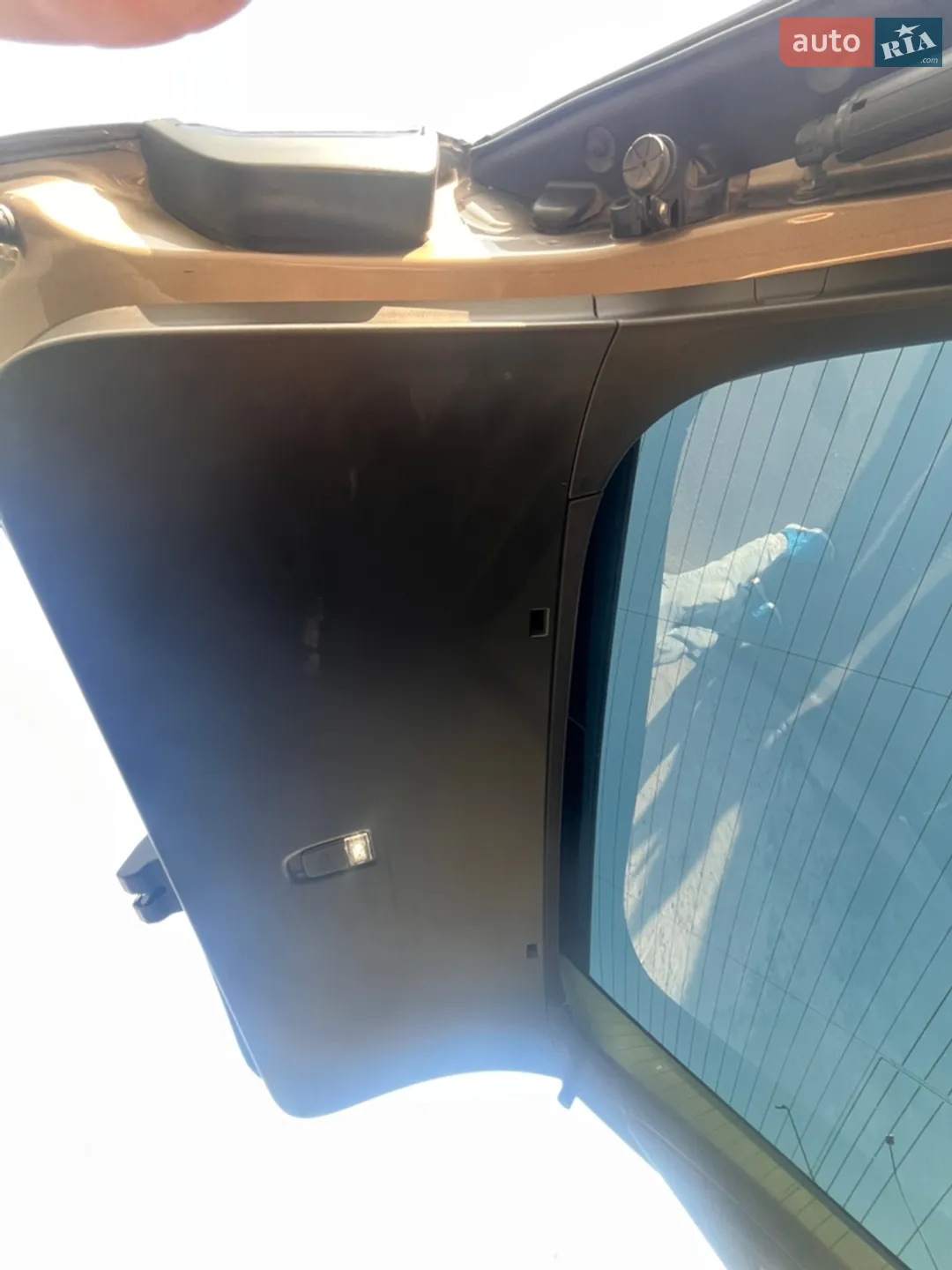 2016 Tesla Model X - мініатюра 26
