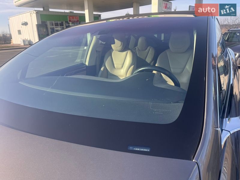 Позашляховик / Кросовер Tesla Model X 2016 в Бродах