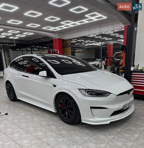 Внедорожник / Кроссовер Tesla Model X 2023 в Запорожье