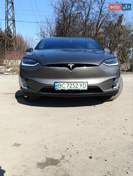 Внедорожник / Кроссовер Tesla Model X 2015 в Львове