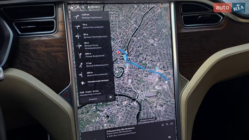 Внедорожник / Кроссовер Tesla Model X 2017 в Кривом Роге